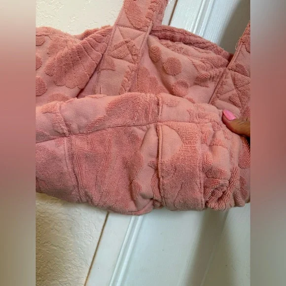 Spell And The Gypsy Matching Pink Terry Cloth Beach Bag And Visor Hat Set - Picture 6 of 7